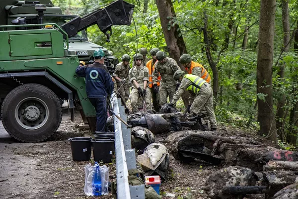 Sprogmenų lobis: Kaune kelias dienas vyko bombų neutralizavimo operacija Sprogmenų lobis: Kaune kelias dienas vyko bombų neutralizavimo operacija - Sputnik Lietuva