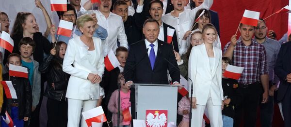 Победивший на выборах президент Польши Анджей Дуда Победивший на выборах президент Польши Анджей Дуда - Sputnik Lietuva