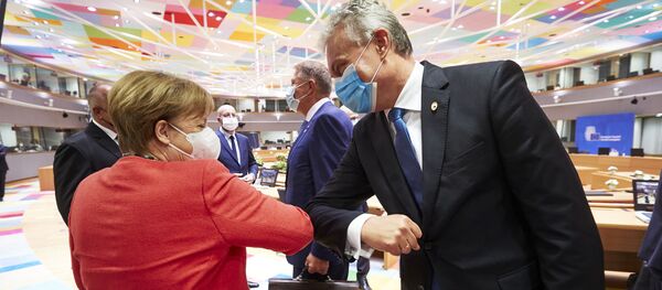 Президент Литвы в Брюсселе на переговорах по бюджету - Sputnik Литва