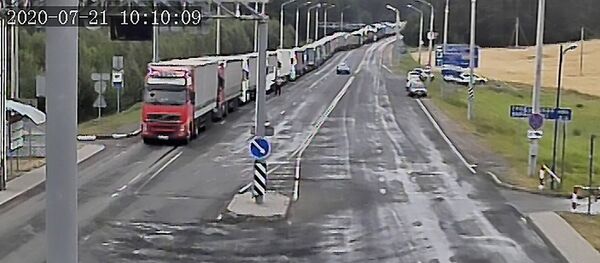 Sunkvežimių eilė Baltarusijos ir Lietuvos pasienyje - Sputnik Lietuva