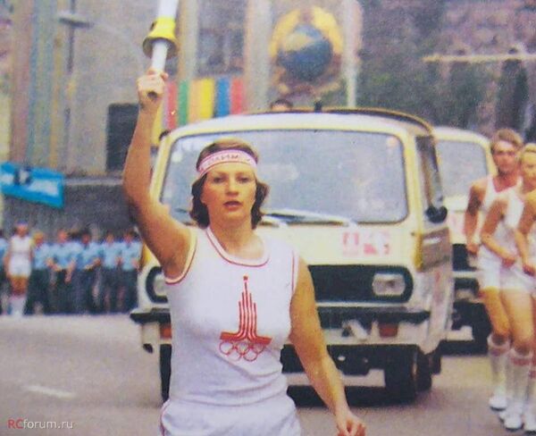 РАФ и кинопередвижка: как ОИ-80 подняли уровень советского автопрома РАФ и кинопередвижка: как ОИ-80 подняли уровень советского автопрома - Sputnik Литва