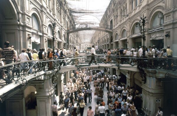 Ушли почти в ноль: экономический обзор Олимпиады-80 Ушли почти в ноль: экономический обзор Олимпиады-80 - Sputnik Литва