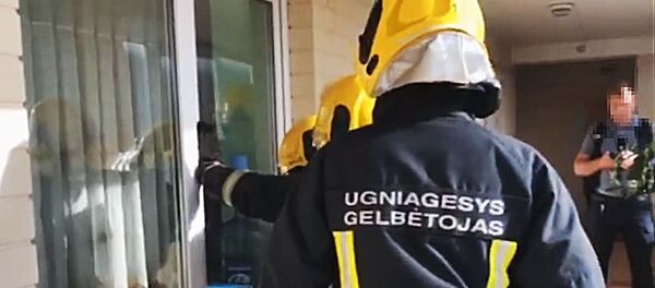 В Литве показали на видео обыски по делу о мошенничестве с компаниями В Литве показали на видео обыски по делу о мошенничестве с компаниями - Sputnik Литва