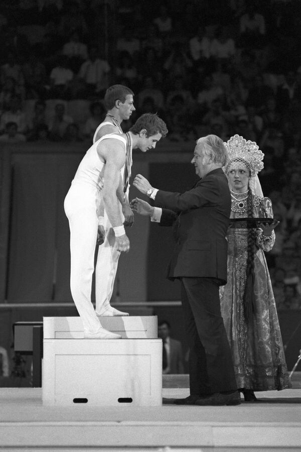 Гордился, как провели: чемпион Дитятин поделился воспоминаниями об ОИ-80 - Sputnik Литва