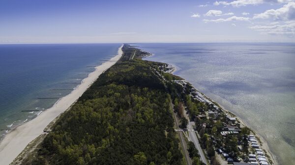 Smėlio nerija Baltijos jūros pakrantėje, Lenkija - Sputnik Lietuva