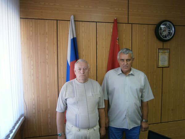 Руль держать красиво, подарков не брать: как работали водители Олимпиады-80 - Sputnik Литва