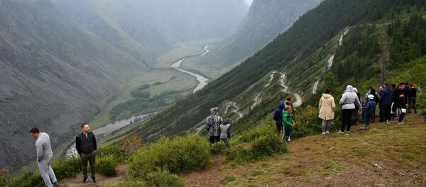 Сбежать от цивилизации: самые живописные места Горного Алтая Сбежать от цивилизации: самые живописные места Горного Алтая - Sputnik Lietuva