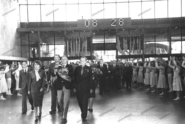 Бойкот не испортил праздник: Матвиенко рассказала о своей работе на ОИ-80 Бойкот не испортил праздник: Матвиенко рассказала о своей работе на ОИ-80 - Sputnik Литва