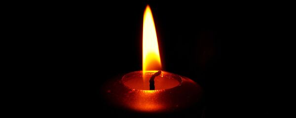 Свеча, поминовение Свеча, поминовение - Sputnik Литва