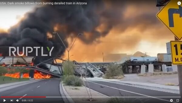 Gaisras traukinyje sugadino tiltą Arizonoje  - Sputnik Lietuva