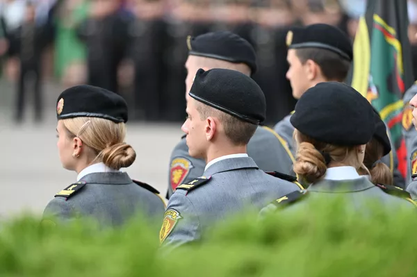 Присвоение воинской степени абитуриентам воинского училища в Вильнюсе - Sputnik Lietuva