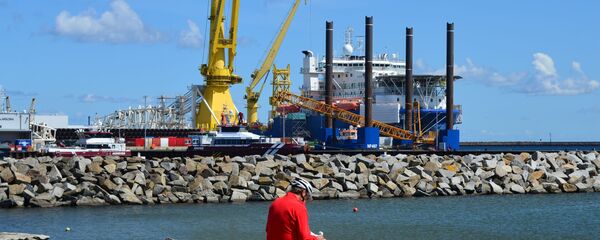 Судно-трубоукладчик Академик Черский - Sputnik Литва