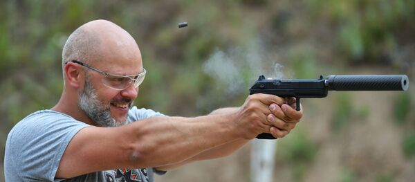 Демонстрация исторического и нового оружия на полигоне АО ЦНИИточмаш Демонстрация исторического и нового оружия на полигоне АО ЦНИИточмаш - Sputnik Lietuva