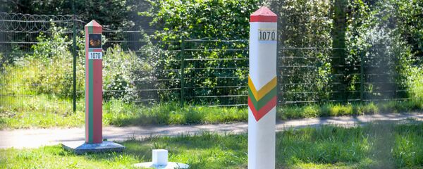 Пограничная застава Падворяй, на границе с Белоруссией - Sputnik Литва