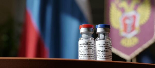 Российская зарегистрированная вакцина от COVID-19 Российская зарегистрированная вакцина от COVID-19 - Sputnik Литва