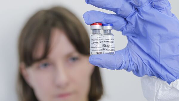 Российская зарегистрированная вакцина от COVID-19 - Sputnik Литва