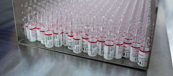 Производство вакцины от COVID-19 на фармацевтическом заводе Биннофарм Производство вакцины от COVID-19 на фармацевтическом заводе Биннофарм - Sputnik Литва