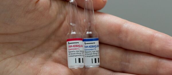 Производство вакцины от COVID-19 на фармацевтическом заводе Биннофарм Производство вакцины от COVID-19 на фармацевтическом заводе Биннофарм - Sputnik Литва