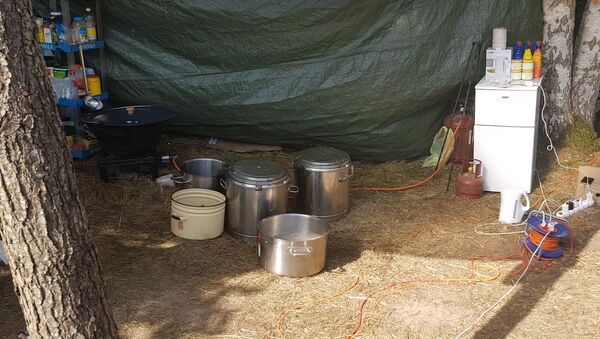 В лагере еду для детей готовили в антисанитарных условиях  - Sputnik Lietuva