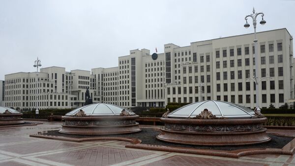 Дом правительства на площади Независимости в Минске - Sputnik Lietuva