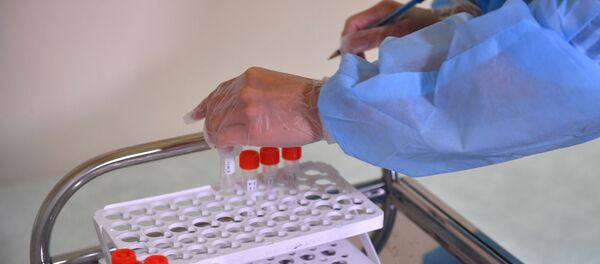 Пробирки для сбора биоматериала на тест по CoVID-19 Пробирки для сбора биоматериала на тест по CoVID-19 - Sputnik Lietuva