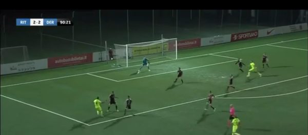 Рыцари вырвали победу у североирландского фаворита - Sputnik Литва