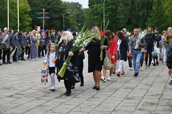 Первое сентября в школе в Вильнюсе - Sputnik Литва
