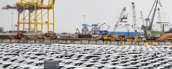 В морском торговом порту Усть-Луга - Sputnik Литва