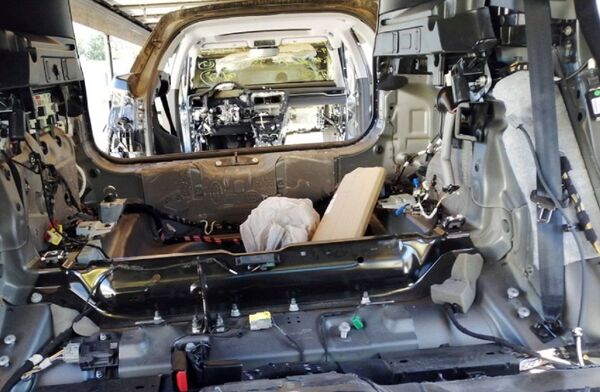 Из Литвы в Белоруссию под видом запчастей пытались ввезти три автомобиля - Sputnik Литва