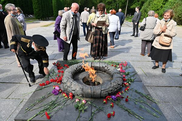 Акция поминовения павших во второй мировой войне в Вильнюсе - Sputnik Lietuva