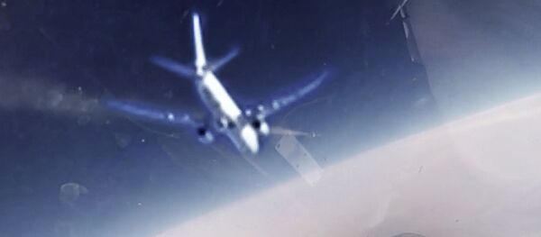 МиГ-31 не допустил нарушения границы РФ двумя самолетами США и Британии над Баренцевым морем - Sputnik Литва