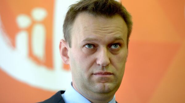 Алексей Навальный на съезде объединенного демократического движения Солидарность, архивное фото - Sputnik Литва