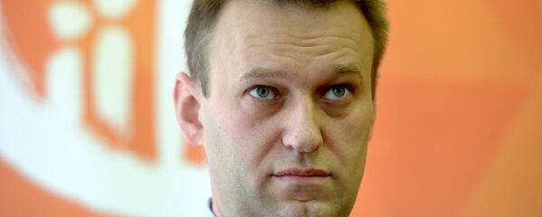 Алексей Навальный на съезде объединенного демократического движения Солидарность, архивное фото - Sputnik Литва