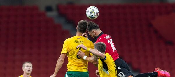 Играют сборная Литвы со сборной Албании, 7 сентября 2020 года Играют сборная Литвы со сборной Албании, 7 сентября 2020 года - Sputnik Литва