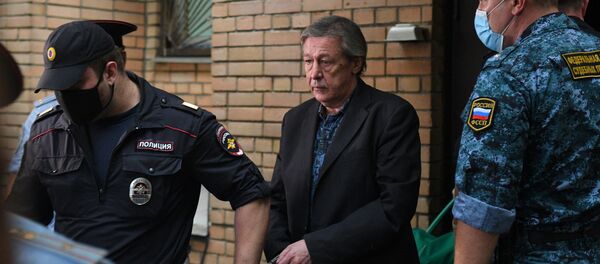 Оглашение приговора М. Ефремову - Sputnik Литва