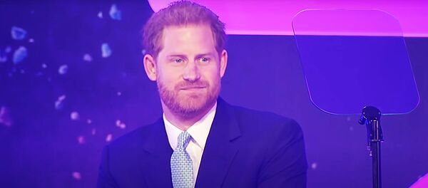 Karališkoji šeima specialiu vaizdo įrašu pasveikino princą Harį su gimtadieniu Karališkoji šeima specialiu vaizdo įrašu pasveikino princą Harį su gimtadieniu - Sputnik Lietuva