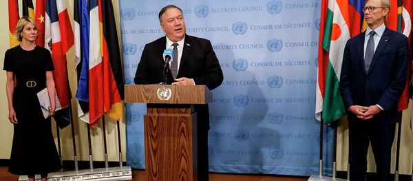 JAV valstybės sekretorius Maikas Pompėjas JAV valstybės sekretorius Maikas Pompėjas - Sputnik Lietuva