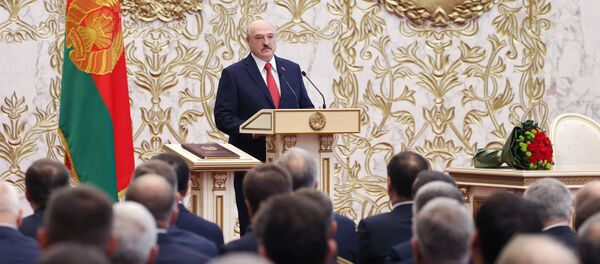 Президент Белоруссии Александр Лукашенко на церемонии инаугурации в Минске - Sputnik Lietuva