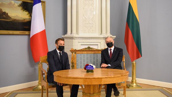Встреча президента Литвы Гитанаса Науседы с президентом Франции Эмманюэлем Макроном, 28 сентября 2020 года - Sputnik Литва