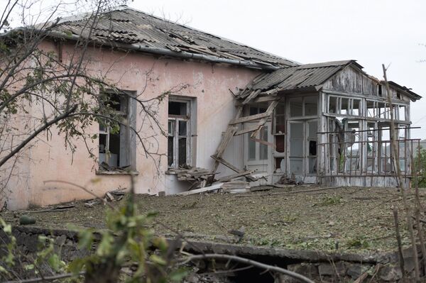 Situacijos Karabache paaštrėjimas kaip bandymas įtraukti Rusiją į karą Kaukaze Situacijos Karabache paaštrėjimas kaip bandymas įtraukti Rusiją į karą Kaukaze - Sputnik Lietuva