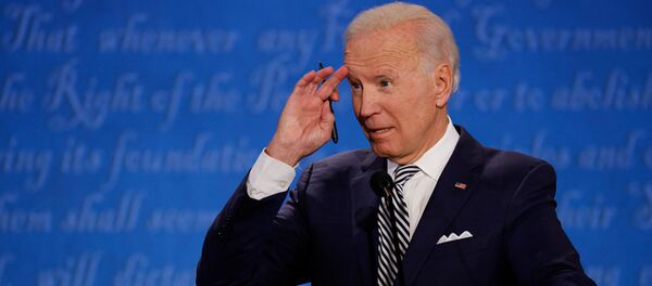 Кандидат в президенты от Демократической партии Джо Байден - Sputnik Литва