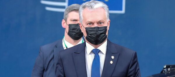 Президент Литвы Гитанас Науседа прибыл на саммит Европейского Союза, Бельгия, 1 октября 2020 года - Sputnik Литва