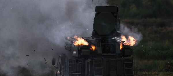 Зенитный ракетно-пушечный комплекс Панцирь-С, архивное фото Зенитный ракетно-пушечный комплекс Панцирь-С, архивное фото - Sputnik Литва