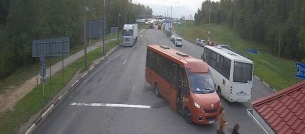 Очереди в контрольно-пропускном пункте Каменный Лог, 5 октября 20200 - Sputnik Литва