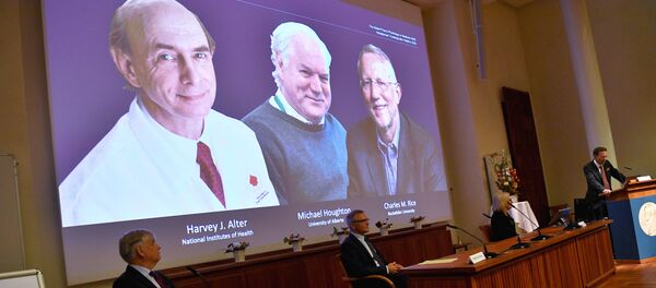 Лауреаты Нобелевской премии по медицине за 2020 год Лауреаты Нобелевской премии по медицине за 2020 год - Sputnik Литва