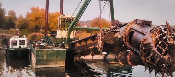 Lampėdžio ežero gilinimo darbai Lampėdžio ežero gilinimo darbai - Sputnik Lietuva