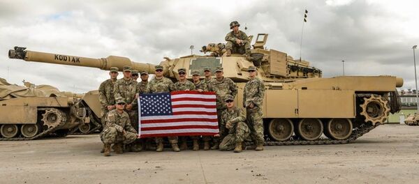 Американские военнослужащие на военной базе Бемово, Польша Американские военнослужащие на военной базе Бемово, Польша - Sputnik Lietuva