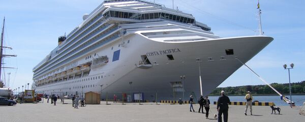 Круизный лайнер в Клайпеде Круизный лайнер в Клайпеде - Sputnik Lietuva