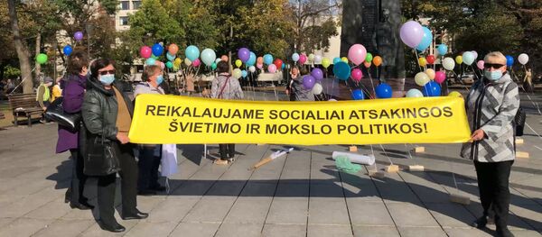 В Вильнюсе профсоюзы провели акцию за немедленное увеличение оплаты труда - Sputnik Литва