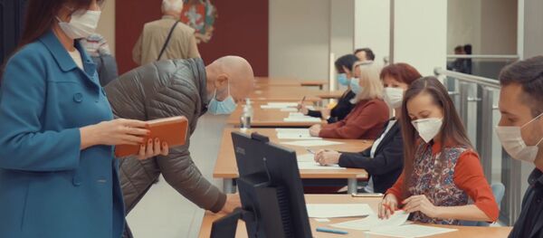 Главная избирательная комиссия Литвы рассказала, как голосовать безопасно Главная избирательная комиссия Литвы рассказала, как голосовать безопасно - Sputnik Литва